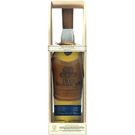 Tres Barricas Anejo