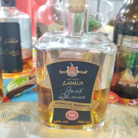 CACHAÇA CAIALUA EXTRA PREMIUM SINGLE BARREL 5 ANOS CARVALHO