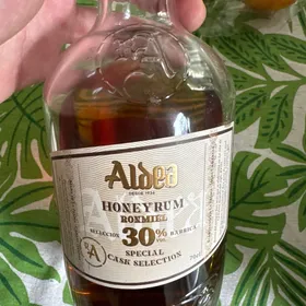 Aldea Honey Rum