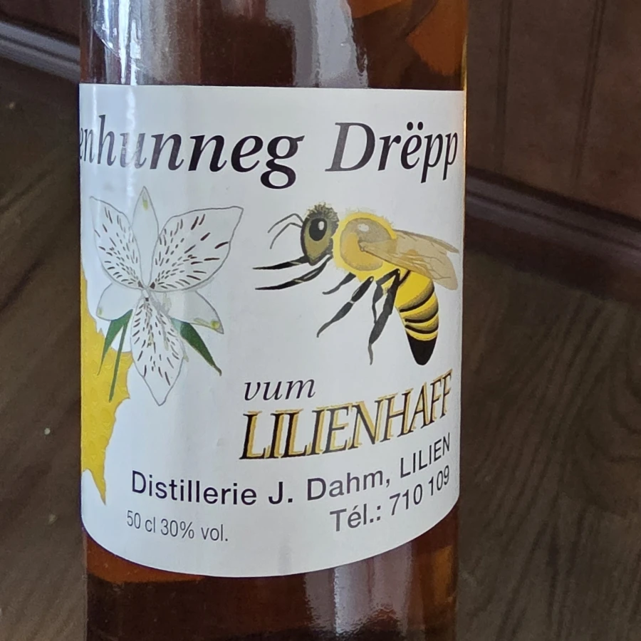 Distillerie J. Dahm, Lilien Luxembourg, Beinhunneg Drepp