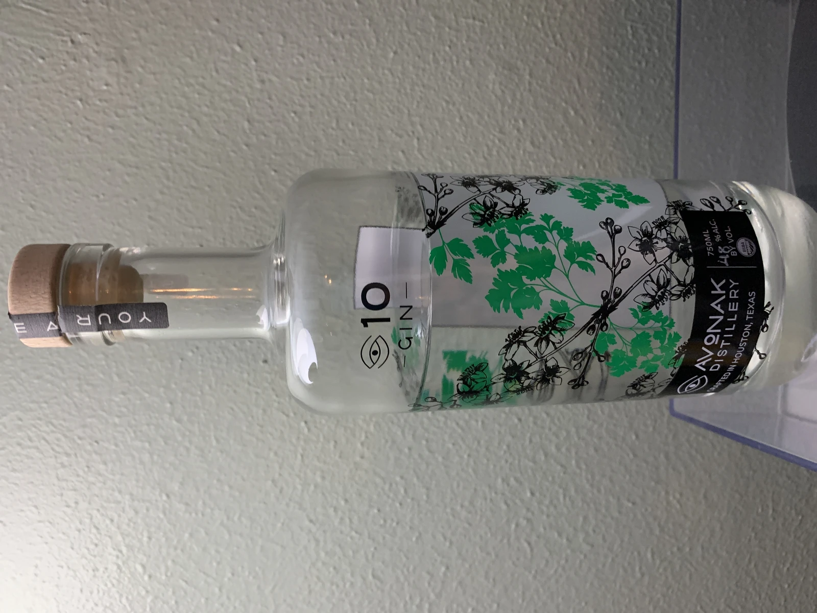 Eye 10 Gin