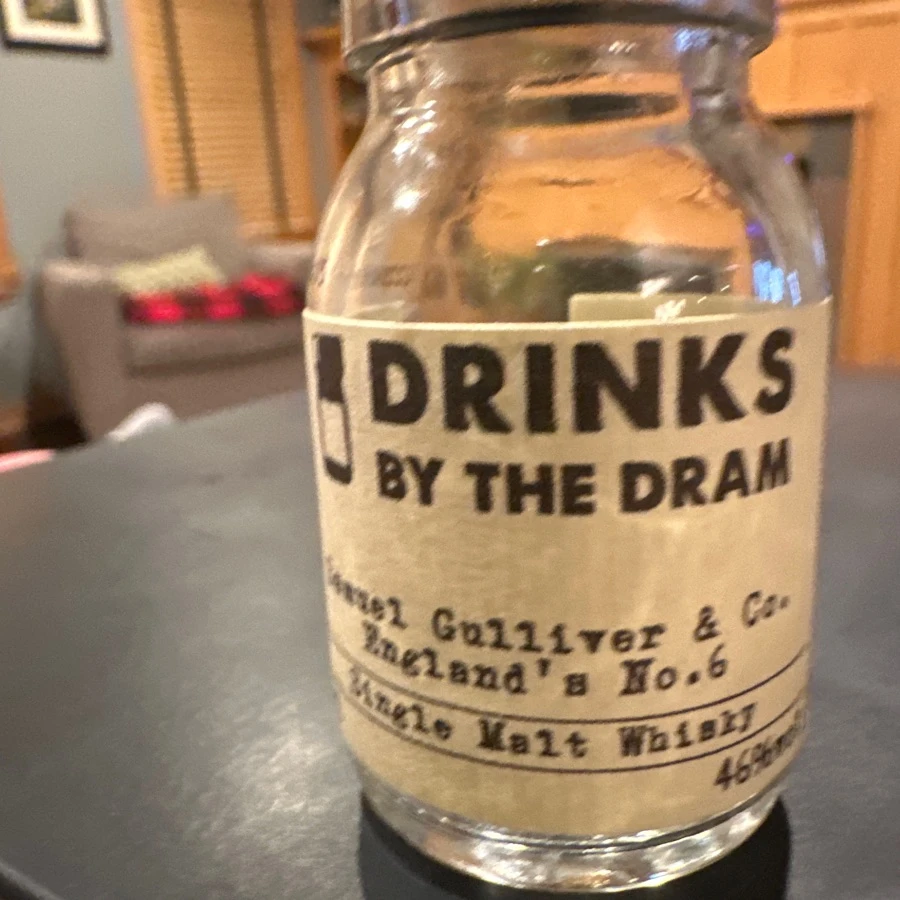 England's No. 6 - The Official Whisky of England Rugby (Samuel Gulliver & Co.)