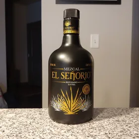 El Señorio Mezcal Reposado Extra