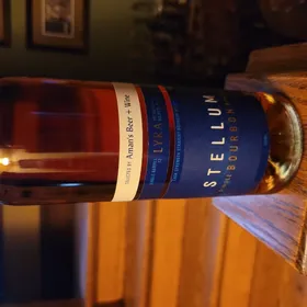 Stellum Lyra Store Pick: Aman's Beer + Wine