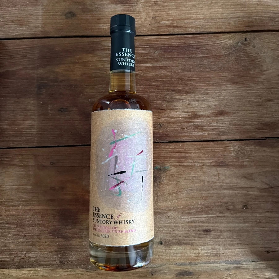 The Essence of Suntory Whisky Chita Single Grain Sakura Cask