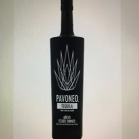 Pavoneo Añejo