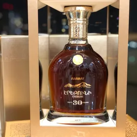 ARARAT Erebuni 30 Year