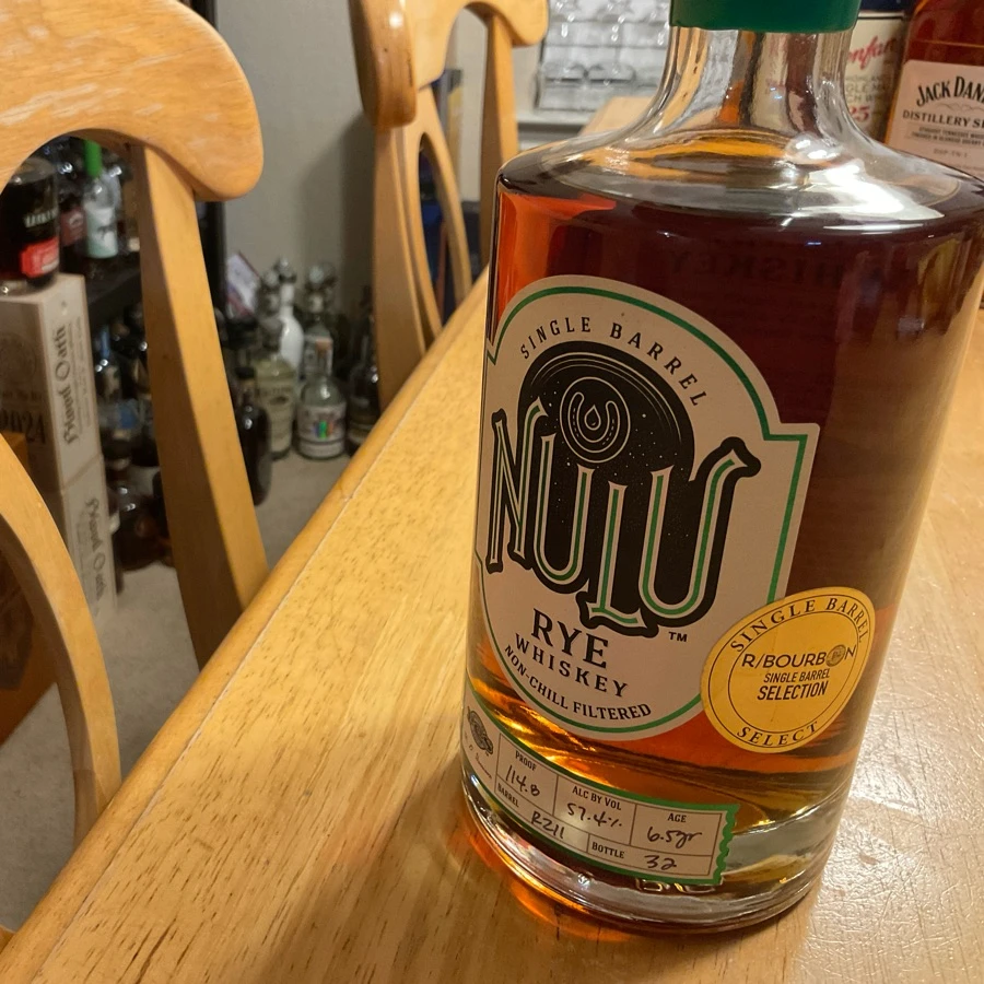 NULU Single Barrel Rye Whiskey Non-Chill Filtered Barrel R211 (R/Bourbon Single Barrel Select)