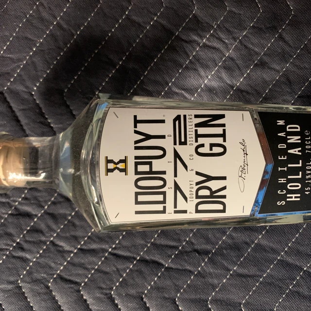 Loopuyt Gin