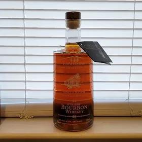 Tobacco Barn Distillery "Patriot Reserve" Single Batch Bourbon Whiskey