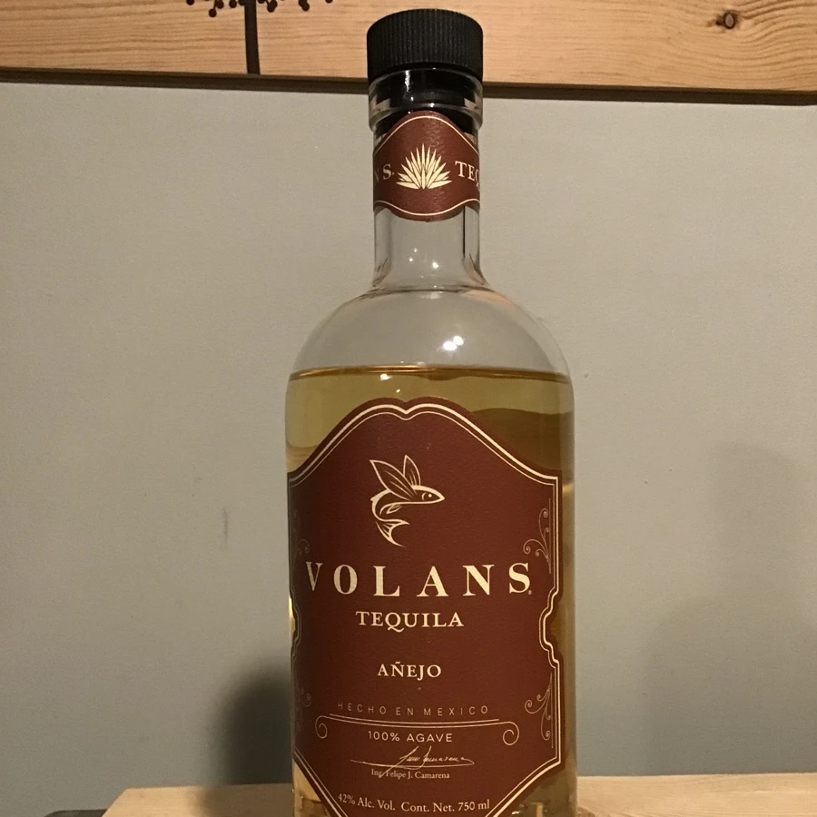 Volans Añejo