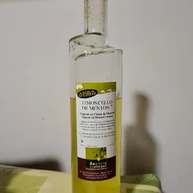 Limoncello de Menton