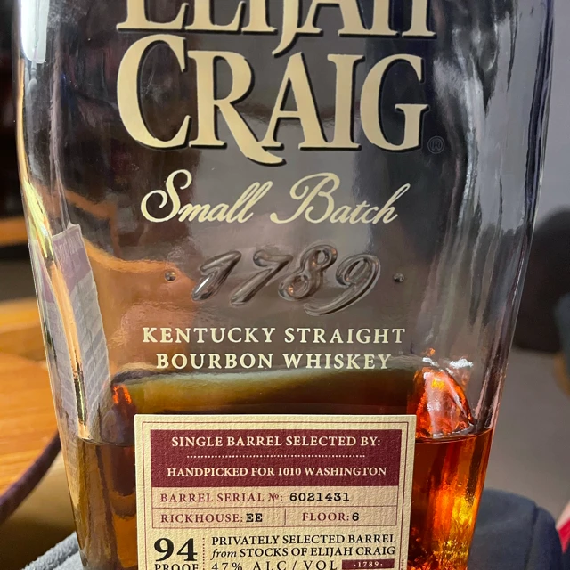 Elijah Craig small batch single barrel 1010 Washington pick