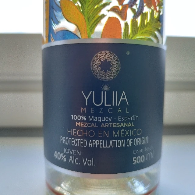 Yuliia Joven Mezcal