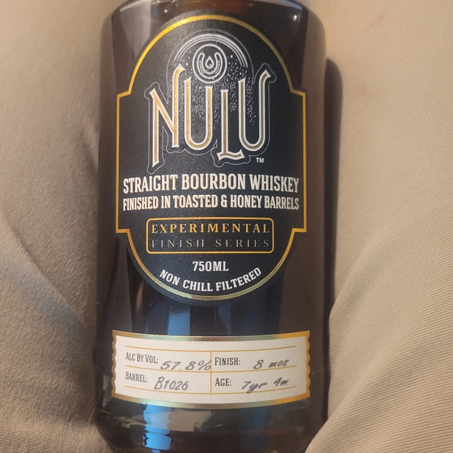 Nulu Straight Bourbon Experimental Series finished in Toasted and Honey Barrels