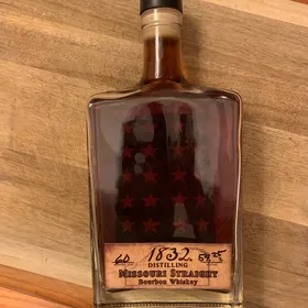 1832 Distilling Missouri Straight Bourbon Whiskey